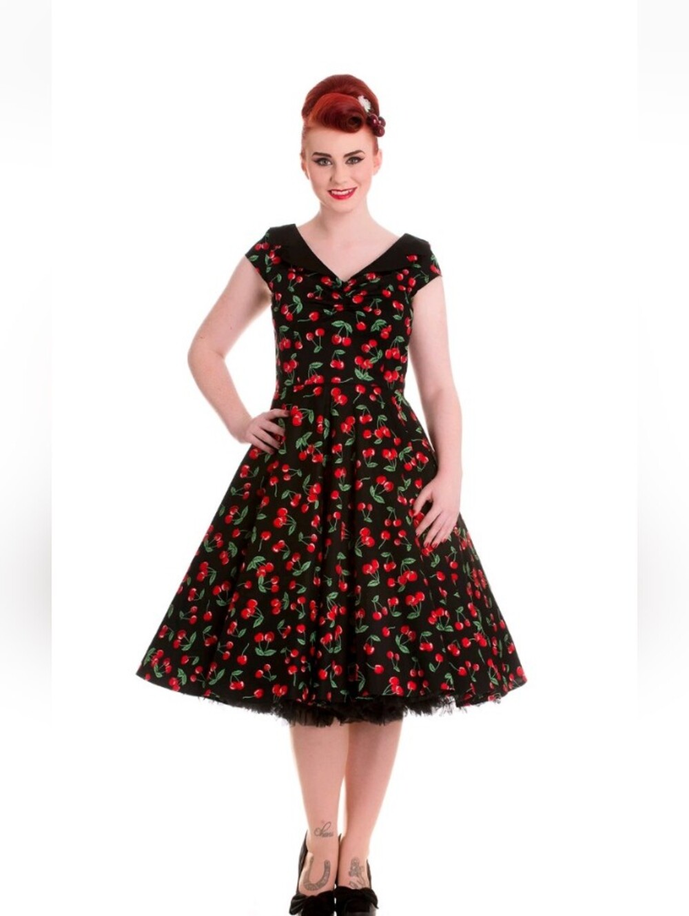 Hell Bunny Cherry Pop 50’s Dress black, red & green
